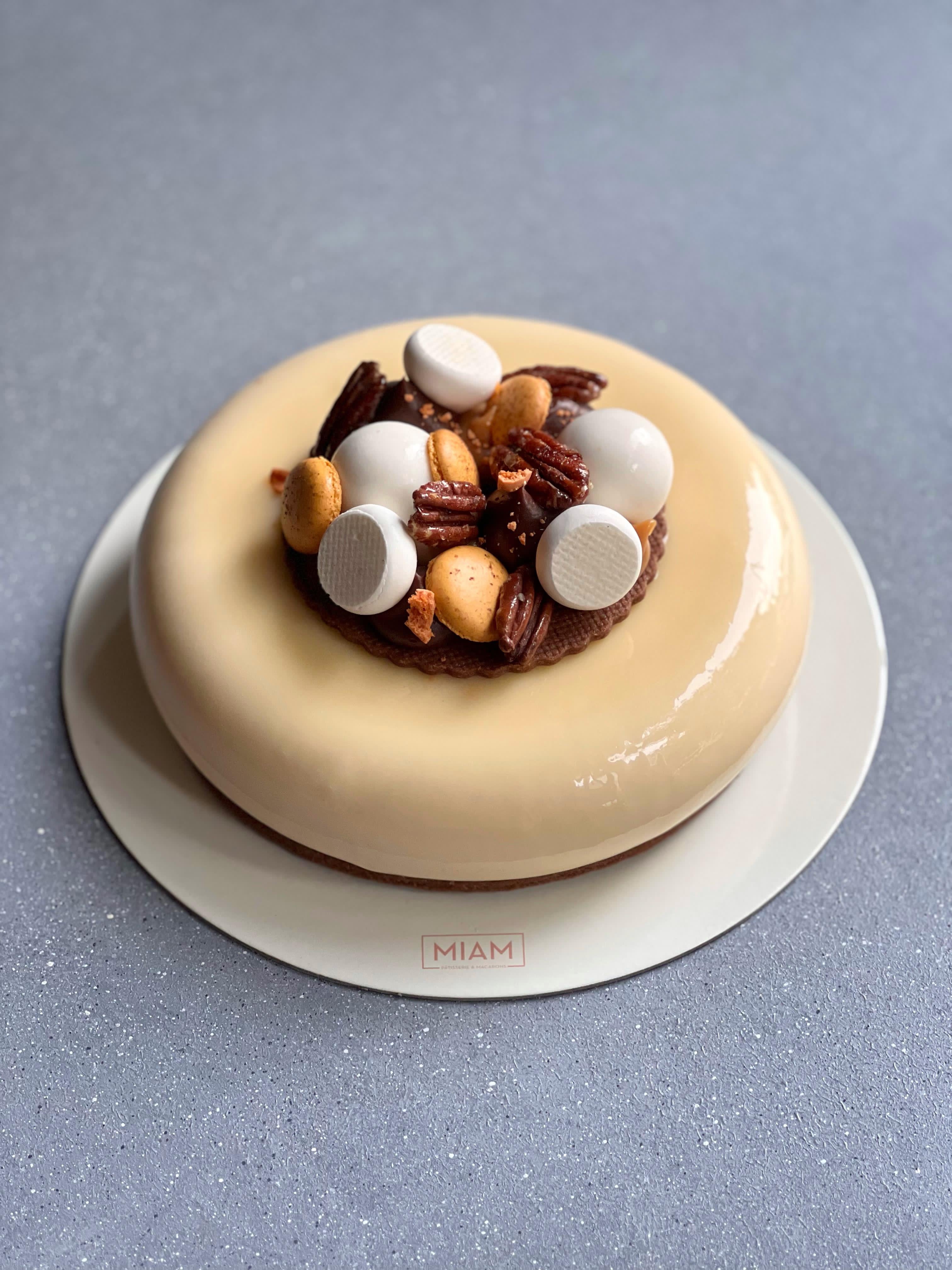 Maple & Pecan Entremet - 1 kg